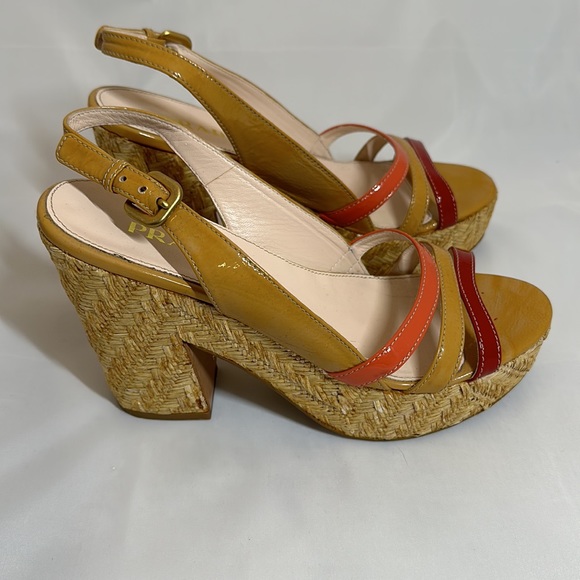 Prada Patent Leather Chunky Heel Size 38.5 - Picture 3 of 8